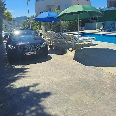 Vila Tafaj *